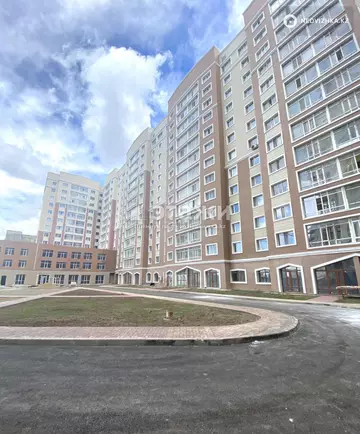 1-комнатная квартира, этаж 1 из 13, 35 м²