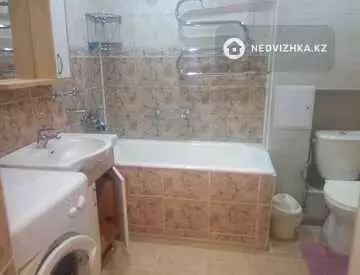 2-комнатная квартира, этаж 3 из 5, 58 м², на длительный срок