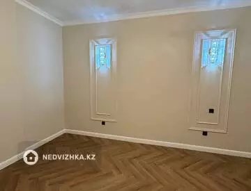 2-комнатная квартира, этаж 7 из 12, 73 м²