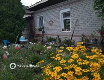 6-комнатный дом, 7.3 соток, 110 м²