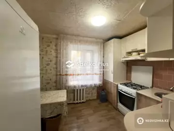 4-комнатная квартира, этаж 2 из 6, 88 м²