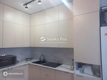 1-комнатная квартира, этаж 3 из 10, 41 м²