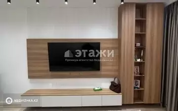 4-комнатная квартира, этаж 4 из 28, 145 м²