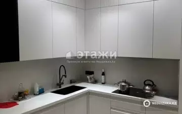 4-комнатная квартира, этаж 4 из 28, 145 м²