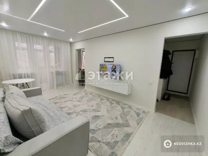 60 м², 60-комнатная квартира, этаж 3 из 5, 60 м², изображение - 1