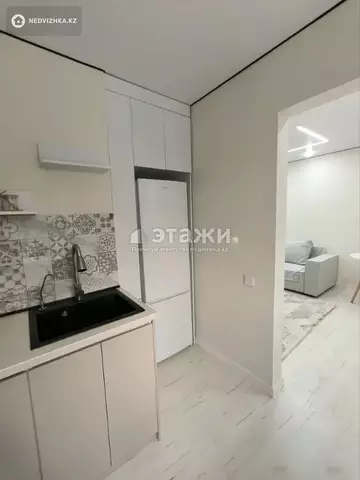 60-комнатная квартира, этаж 3 из 5, 60 м²