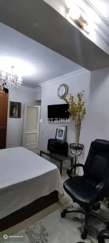 4-комнатная квартира, этаж 3 из 5, 85 м²