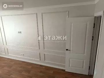 2-комнатная квартира, этаж 4 из 5, 52 м²