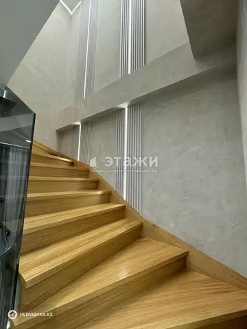 300 м², 5-комнатная квартира, этаж 3 из 3, 300 м², на длительный срок, изображение - 38