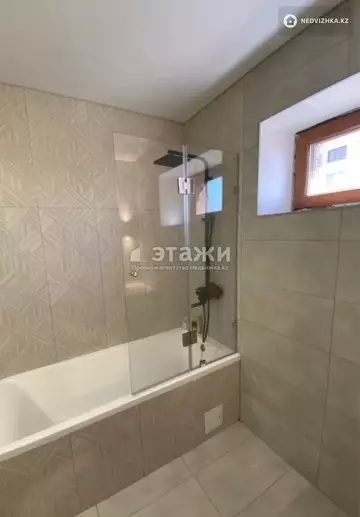 2-комнатная квартира, этаж 10 из 16, 80 м², на длительный срок