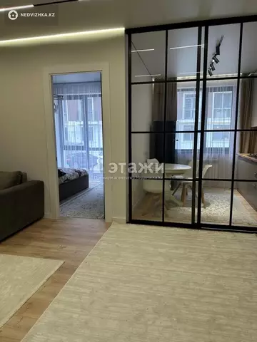 2-комнатная квартира, этаж 1 из 6, 60 м², на длительный срок