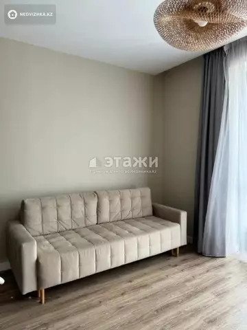2-комнатная квартира, этаж 11 из 12, 60 м², на длительный срок