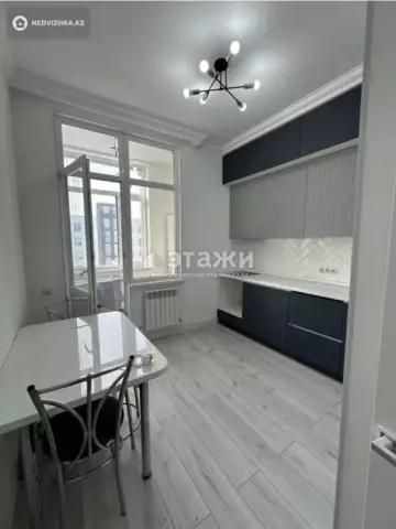 1-комнатная квартира, этаж 9 из 10, 36 м²