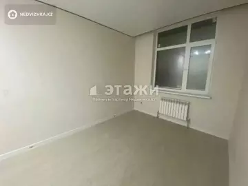1-комнатная квартира, этаж 9 из 9, 37 м²