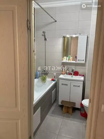 1-комнатная квартира, этаж 5 из 9, 37 м²
