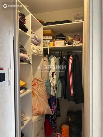 1-комнатная квартира, этаж 5 из 9, 37 м²