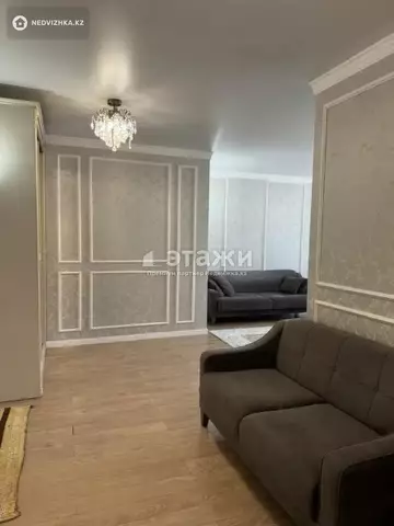 81.4 м², 2-комнатная квартира, этаж 9 из 9, 81 м², изображение - 0