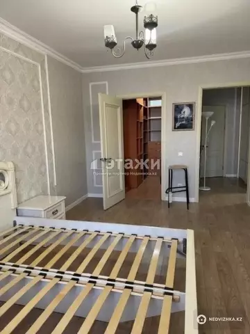 81.4 м², 2-комнатная квартира, этаж 9 из 9, 81 м², изображение - 1
