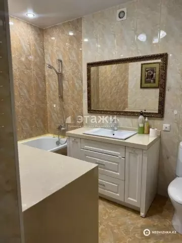81.4 м², 2-комнатная квартира, этаж 9 из 9, 81 м², изображение - 2