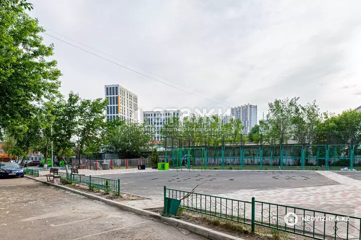 64 м², 3-комнатная квартира, этаж 3 из 5, 64 м², изображение - 1