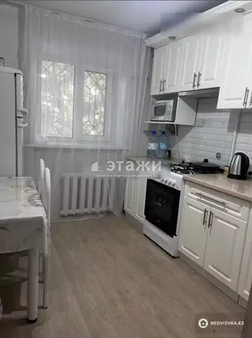 2-комнатная квартира, этаж 1 из 6, 48 м²