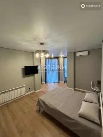 2-комнатная квартира, этаж 1 из 9, 54 м²