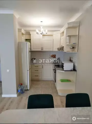 1-комнатная квартира, этаж 8 из 8, 65 м²