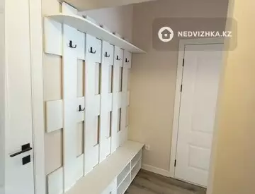 1-комнатная квартира, этаж 13 из 16, 49 м²