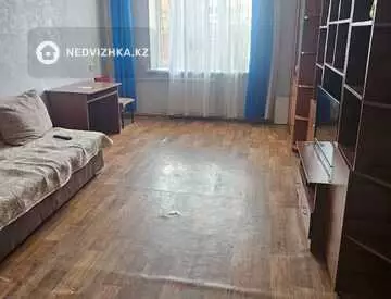 3-комнатная квартира, этаж 1 из 3, 68 м², на длительный срок