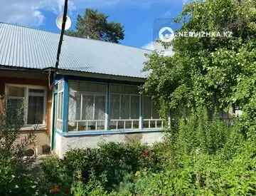 2-комнатная квартира, этаж 1 из 1, 52 м²