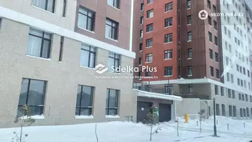 4-комнатная квартира, этаж 10 из 10, 97 м²