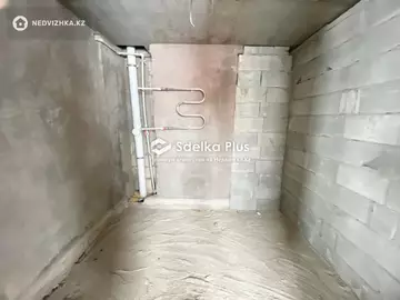 4-комнатная квартира, этаж 10 из 10, 97 м²