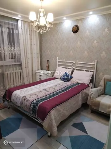 2-комнатная квартира, этаж 3 из 3, 44 м²