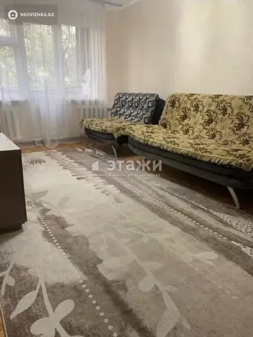 2-комнатная квартира, этаж 4 из 4, 44 м²