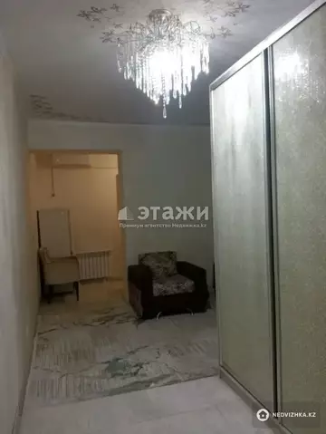 1-комнатная квартира, этаж 10 из 10, 31 м²