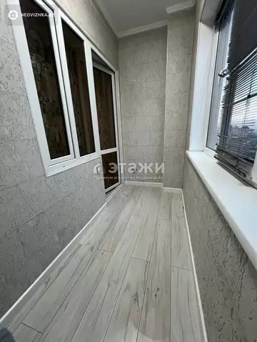 2-комнатная квартира, этаж 7 из 18, 60 м², на длительный срок