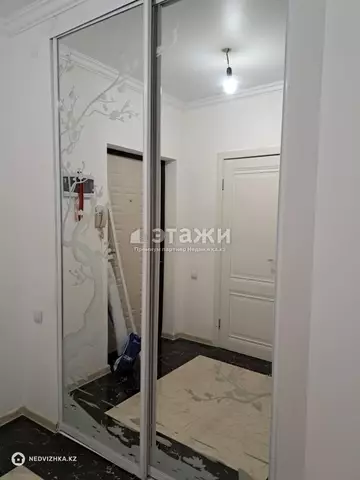 3-комнатная квартира, этаж 4 из 12, 52 м²