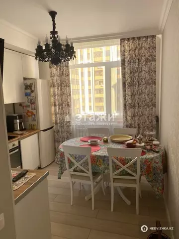 73 м², 3-комнатная квартира, этаж 4 из 9, 73 м², изображение - 3