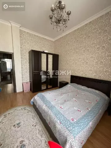 72 м², 2-комнатная квартира, этаж 2 из 12, 72 м², изображение - 1