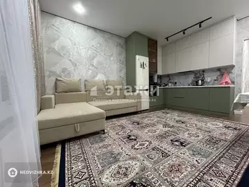 2-комнатная квартира, этаж 4 из 9, 50 м²