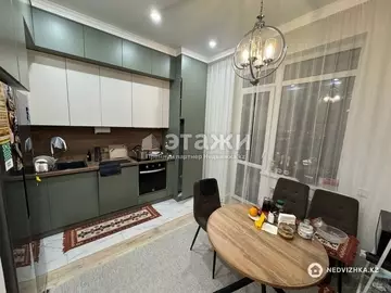 3-комнатная квартира, этаж 6 из 8, 103 м²