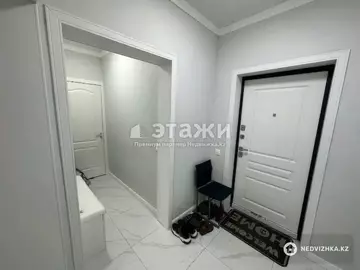 3-комнатная квартира, этаж 10 из 14, 101 м²