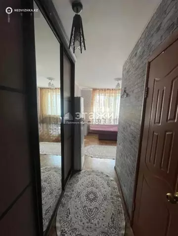 1-комнатная квартира, этаж 3 из 5, 20 м²