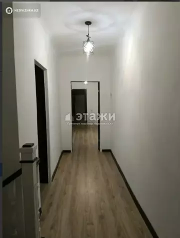 4-комнатная квартира, этаж 6 из 7, 146 м²