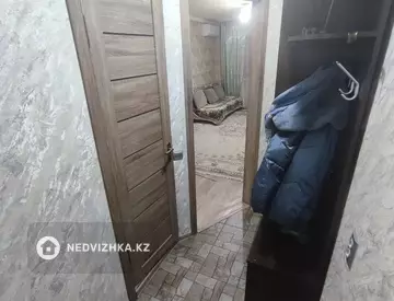 2-комнатная квартира, этаж 3 из 3, 40 м²