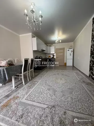 2-комнатная квартира, этаж 4 из 6, 59 м²