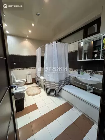 2-комнатная квартира, этаж 3 из 9, 65 м²