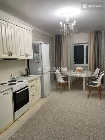 3-комнатная квартира, этаж 8 из 16, 114 м²