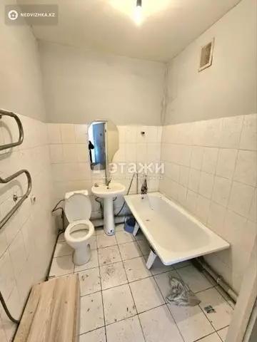 1-комнатная квартира, этаж 8 из 9, 40 м²