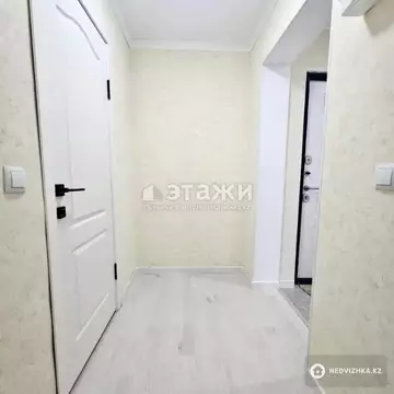 1-комнатная квартира, этаж 10 из 10, 40 м²